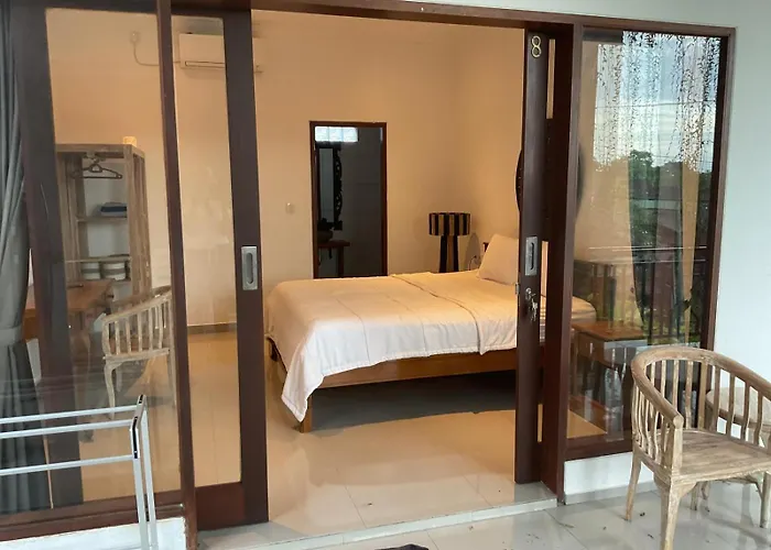 Hotel D'tegal Guest House- Tropical Courtyard In Canggu